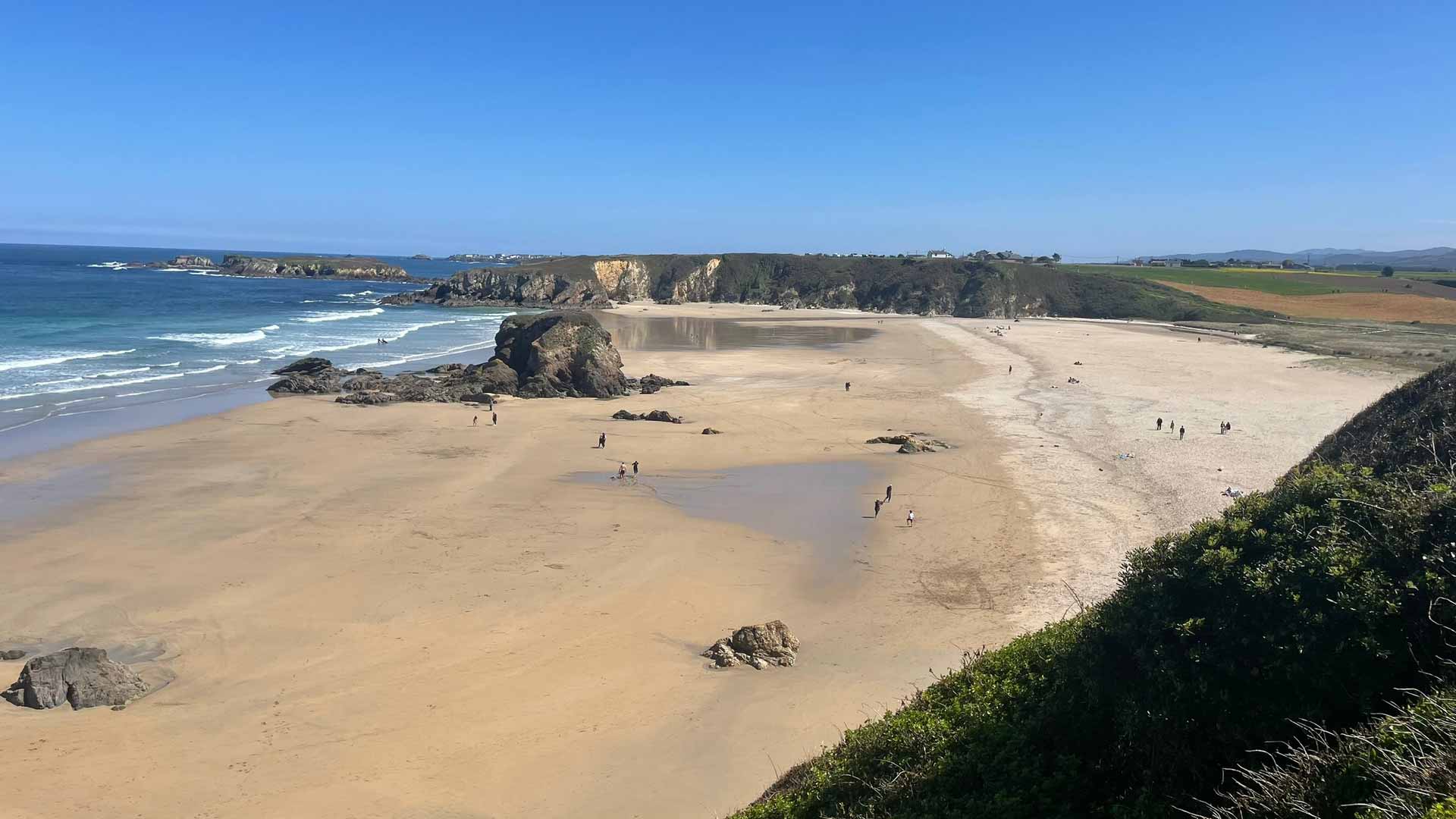 Last glimpse of a beach before Ribadeo